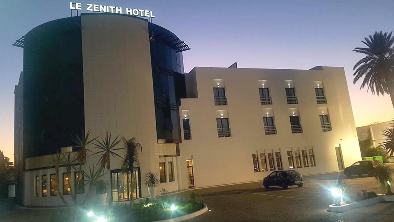Le Zenith Hotel Оран Екстериор снимка